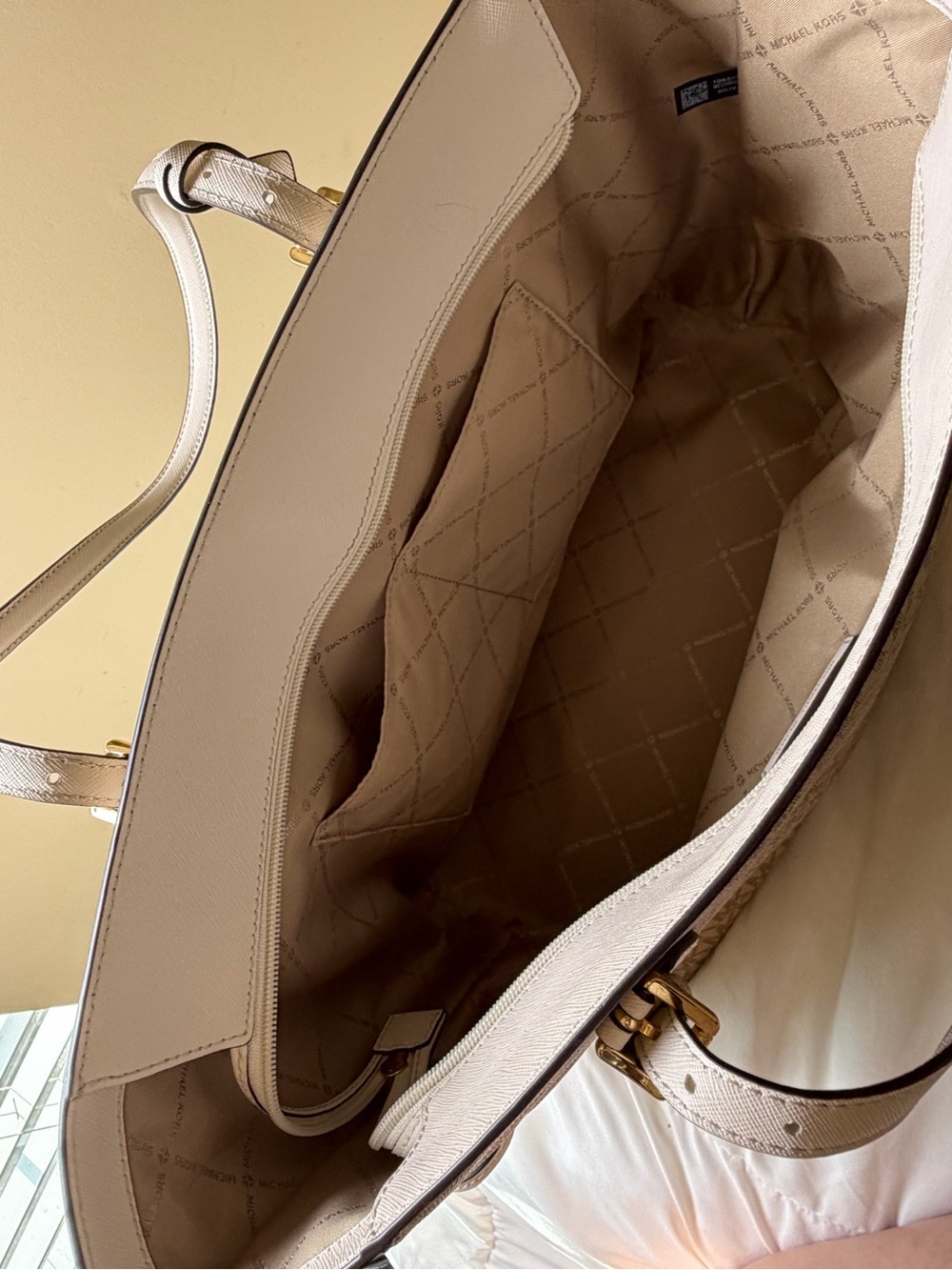 Michael Kors Tote - Picture 10 of 13